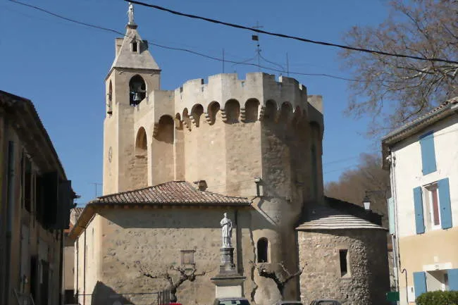 découvrez la fête votive de saint-andiol, un événement traditionnel vibrant de culture, de musique et de gastronomie. participez à des animations authentiques, admirez les parades colorées et savourez des spécialités locales lors de cette célébration emblématique de la communauté.
