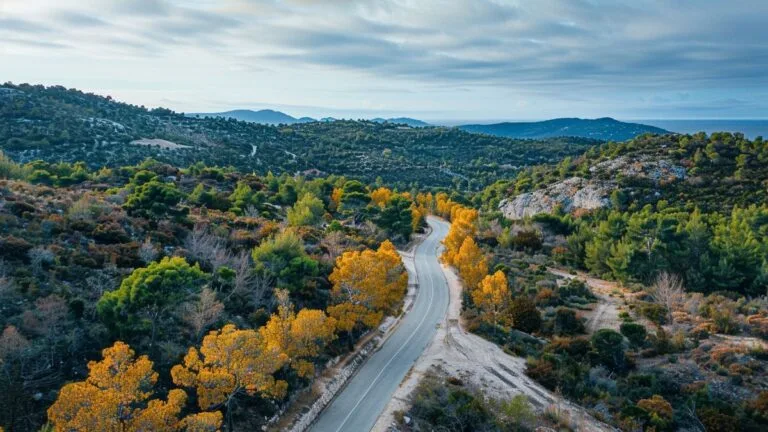 Discovering the treasures of autumn in Var: must-do walks and activities in Provence-Alpes-Côte d'Azur
